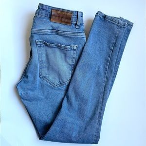 2Y DNM skinny jeans size 32